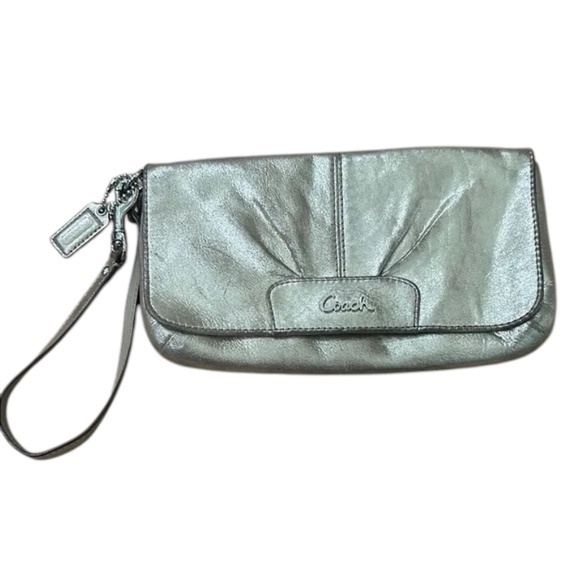 Coach Handbags - Coach Metallic Wristlet Clutch
